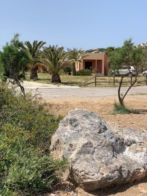 דירות Anevato Studio At Beautiful Beach Kouremenos מראה חיצוני תמונה
