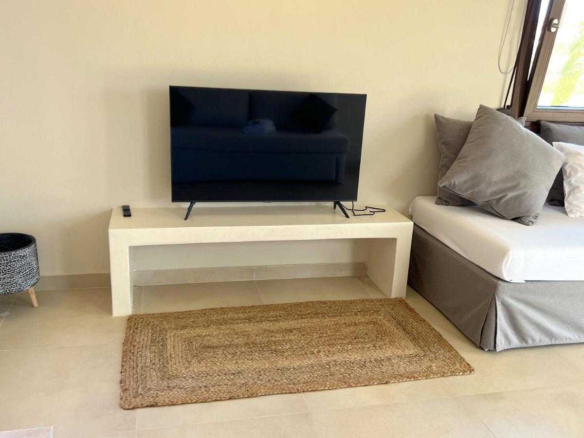 דירות Anevato Studio At Beautiful Beach Kouremenos מראה חיצוני תמונה